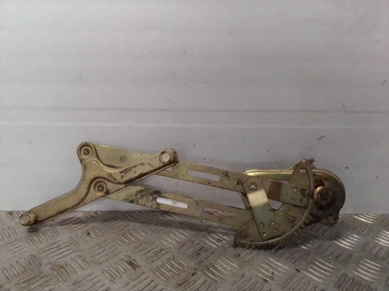 Recambio de elevalunas trasero izquierdo para renault 9 tse referencia OEM IAM 7700757189  