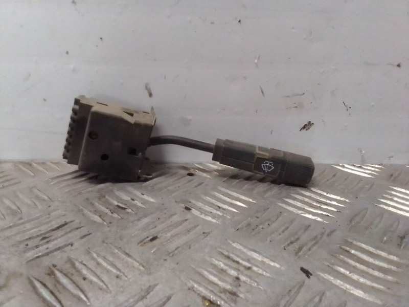 Recambio de mando limpia para renault 9 tse referencia OEM IAM 7701349417  