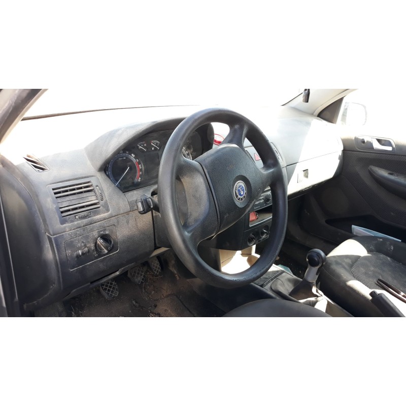 skoda fabia (6y2/6y3) del año 2000