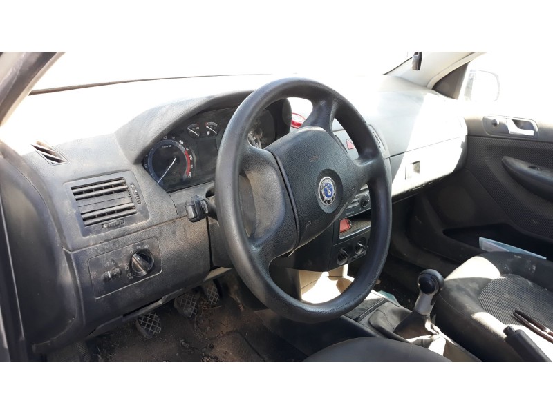 skoda fabia (6y2/6y3) del año 2000