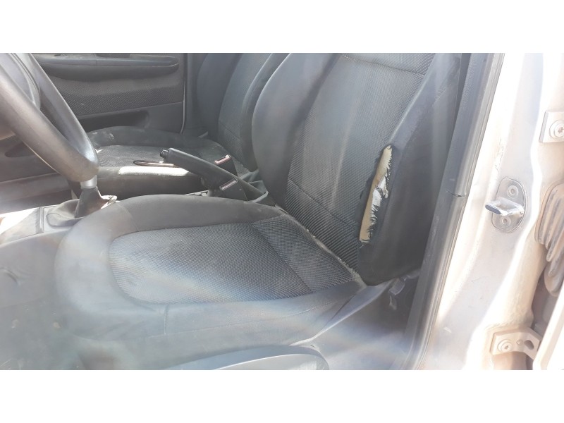 skoda fabia (6y2/6y3) del año 2000