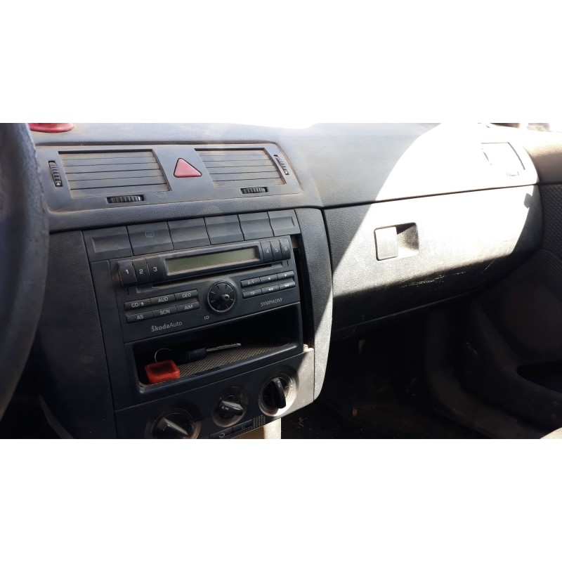 skoda fabia (6y2/6y3) del año 2000