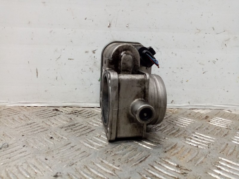 Recambio de caja mariposa para seat ibiza (6l1) 1.9 sdi referencia OEM IAM 038128063C  