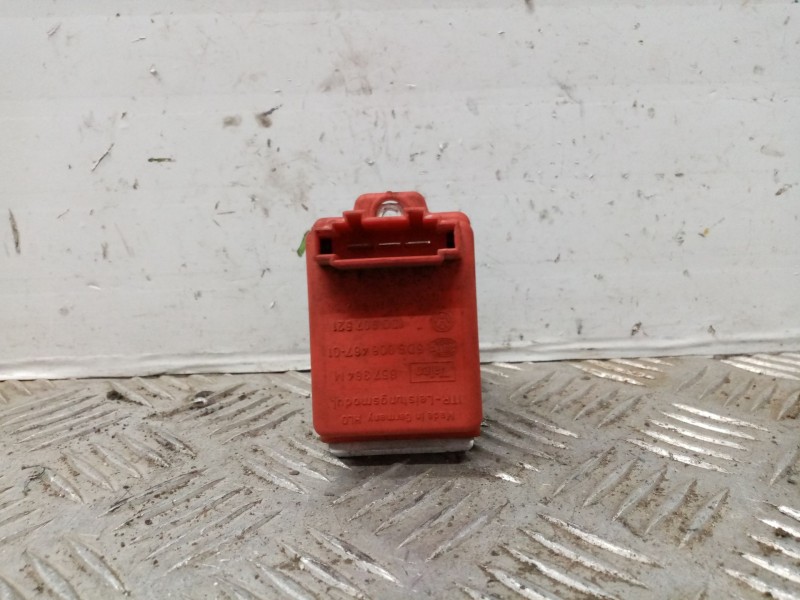 Recambio de resistencia calefaccion para volkswagen golf iv berlina (1j1) referencia OEM IAM 5DS006467  