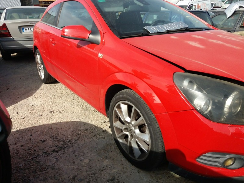 opel astra h gtc (a04) del año 2005
