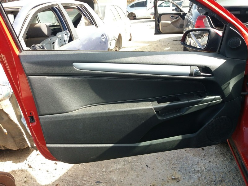 opel astra h gtc (a04) del año 2005