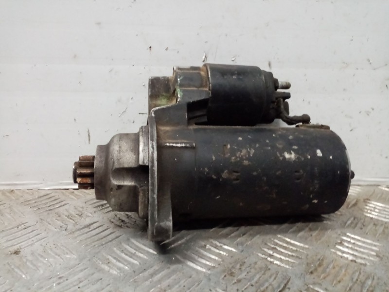 Recambio de soporte de paragolpe para volkswagen golf iv berlina (1j1) referencia OEM IAM 0001125012  