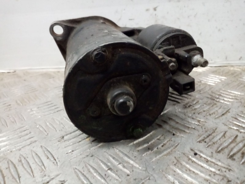 Recambio de soporte de paragolpe para volkswagen golf iv berlina (1j1) referencia OEM IAM 0001125012  