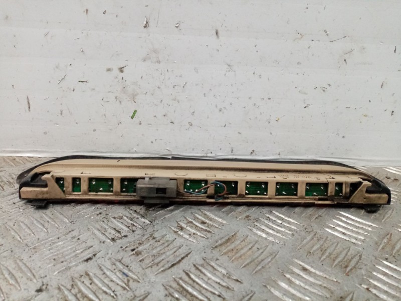 Recambio de luz central de freno para bmw serie 3 berlina (e90) 320d referencia OEM IAM 63257145519  