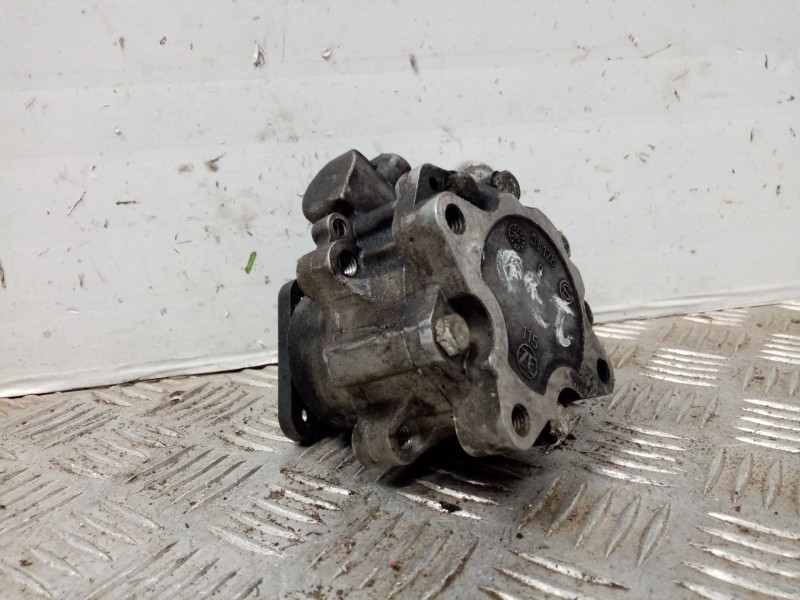 Recambio de bomba direccion para bmw serie 3 berlina (e90) 320d referencia OEM IAM 7692974546  