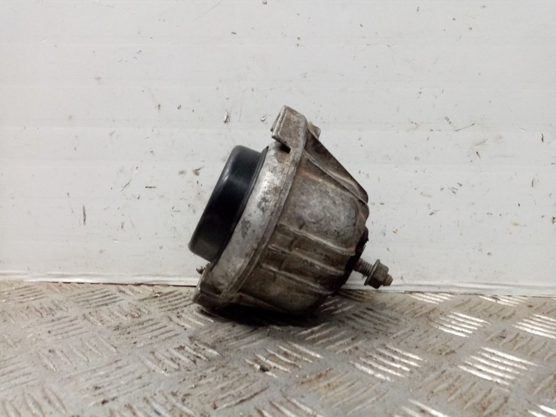 Recambio de soporte motor para bmw serie 3 berlina (e90) 320d referencia OEM IAM 13981112  