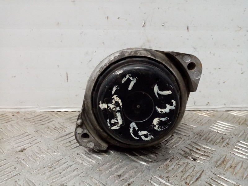 Recambio de soporte motor para bmw serie 3 berlina (e90) 320d referencia OEM IAM 13981112  
