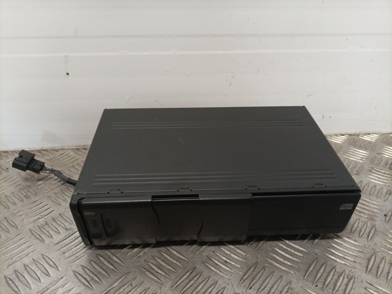 Recambio de sistema dvd para rover serie 75 (rj) referencia OEM IAM XQE105560  