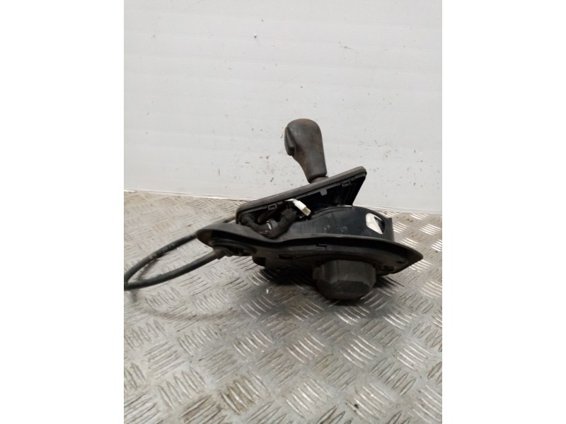 Recambio de palanca cambio para bmw serie 3 berlina (e90) 320d referencia OEM IAM 25117560914  