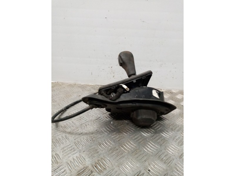 Recambio de palanca cambio para bmw serie 3 berlina (e90) 320d referencia OEM IAM 25117560914  