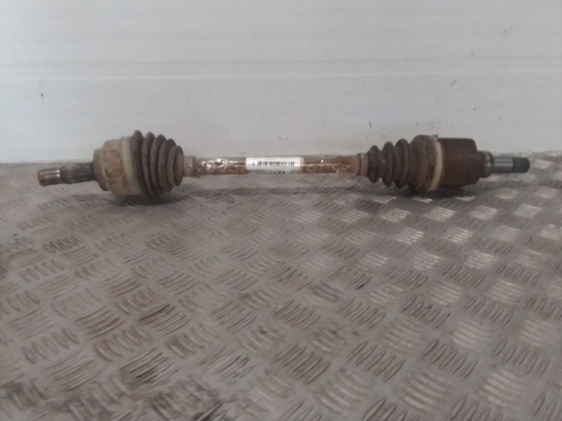 Recambio de transmision delantera izquierda para peugeot 207 xs pack referencia OEM IAM 3272KZ  