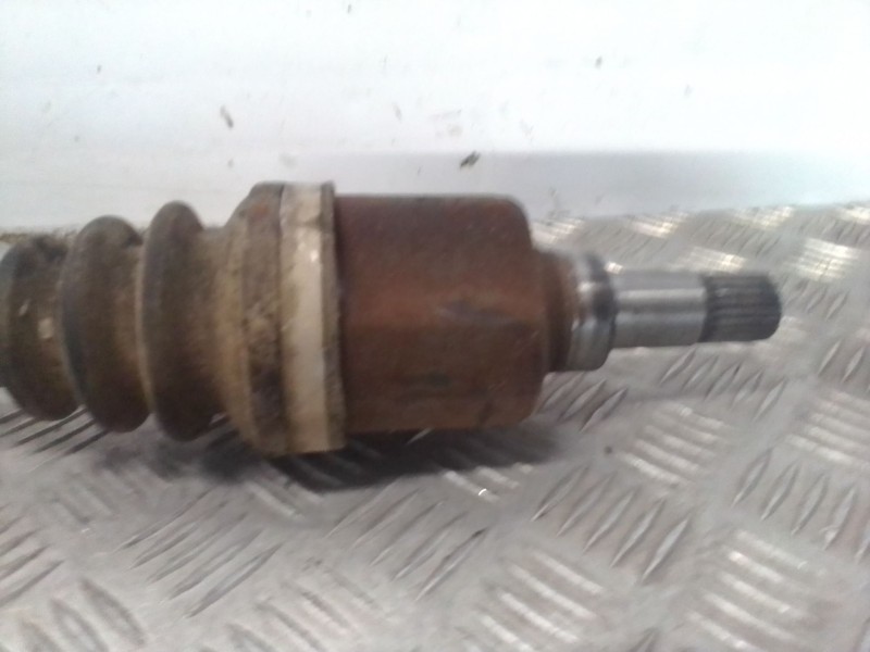 Recambio de transmision delantera izquierda para peugeot 207 xs pack referencia OEM IAM 3272KZ  