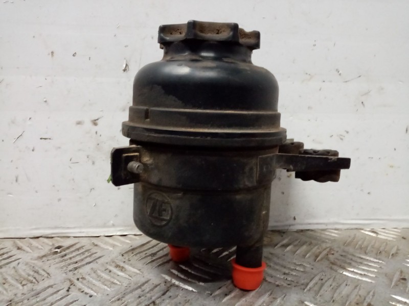 Recambio de deposito servo para bmw serie 3 berlina (e90) 320d referencia OEM IAM 32411097164  