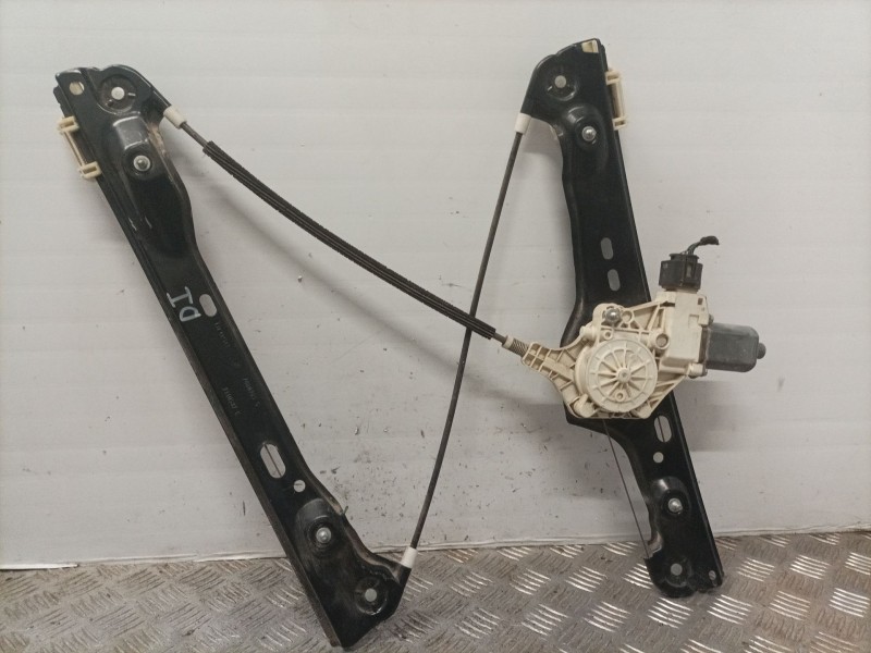 Recambio de elevalunas delantero izquierdo para bmw serie 3 berlina (e90) 320d referencia OEM IAM 51337140587  