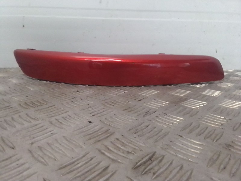 Recambio de moldura para volkswagen golf v berlina (1k1) referencia OEM IAM 1K0807718 1K0807656  Recambio de moldura para volkswagen golf v berlina (1k1) referencia OEM IAM 1K0807718 1K0807656