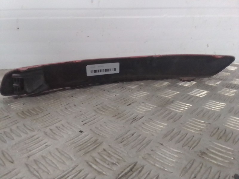 Recambio de moldura para volkswagen golf v berlina (1k1) referencia OEM IAM 1K0807718 1K0807656  Recambio de moldura para volkswagen golf v berlina (1k1) referencia OEM IAM 1K0807718 1K0807656