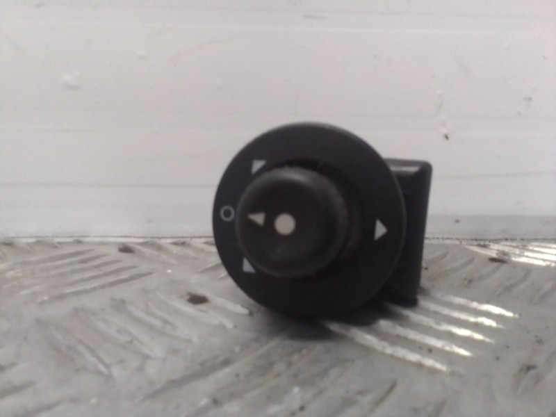 Recambio de valvula aire adicional para kia sorento 2.5 crdi cat referencia OEM IAM 72190315  