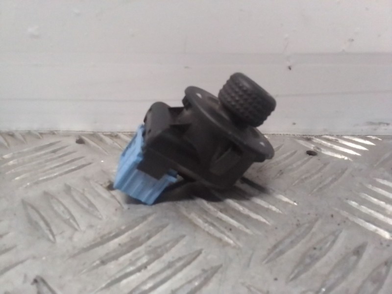 Recambio de valvula aire adicional para kia sorento 2.5 crdi cat referencia OEM IAM 72190315  