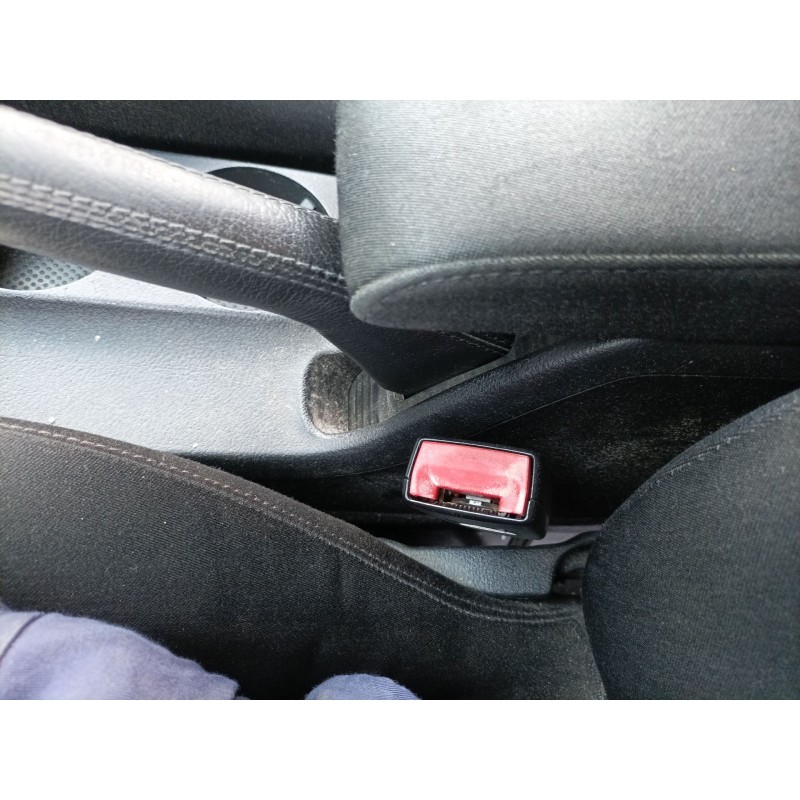 Recambio de pretensor airbag izquierdo para volkswagen passat berlina (3b3) referencia OEM IAM   