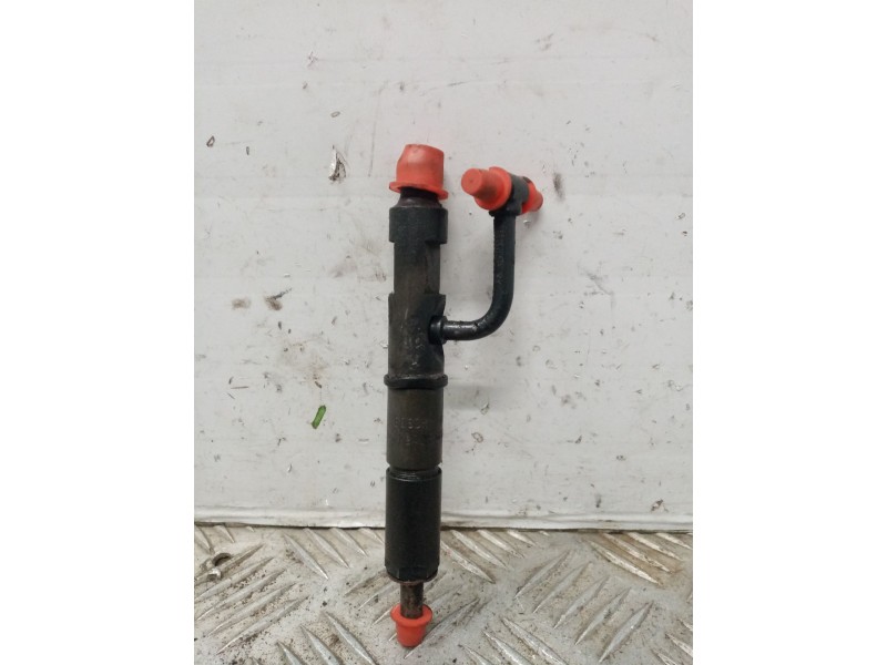 Recambio de inyector para nissan cabstar e bd30 referencia OEM IAM KBAL85P48 85P48 