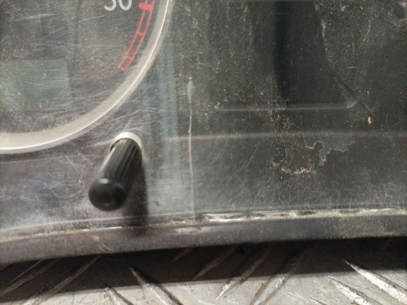 Recambio de cuadro instrumentos para volkswagen passat berlina (3b3) referencia OEM IAM 3B0920826A  