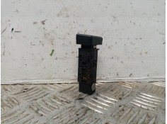 Recambio de interruptor para kia carens 2.0 turbodiesel cat referencia OEM IAM    2