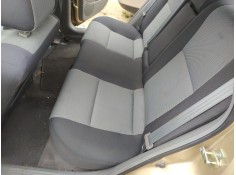Recambio de asientos traseros para chevrolet lacetti 2.0 diesel cat referencia OEM IAM   