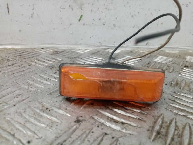 Recambio de piloto lateral derecho para renault 21 berlina (b/l48) 2.1 diesel referencia OEM IAM   