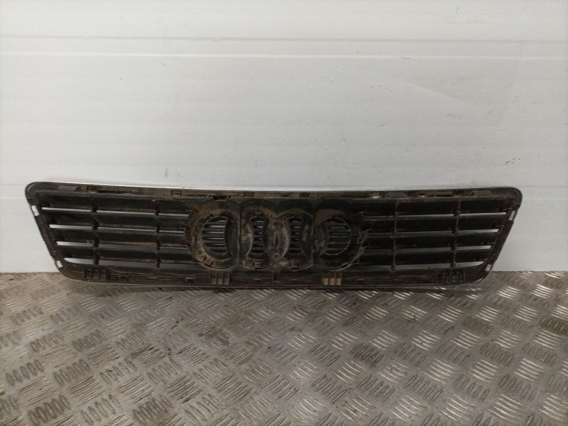 Recambio de rejilla delantera para audi a6 avant (4b5) 1.9 tdi referencia OEM IAM 8B0853651A   Recambio de rejilla delantera para audi a6 avant (4b5) 1.9 tdi referencia OEM IAM 8B0853651A