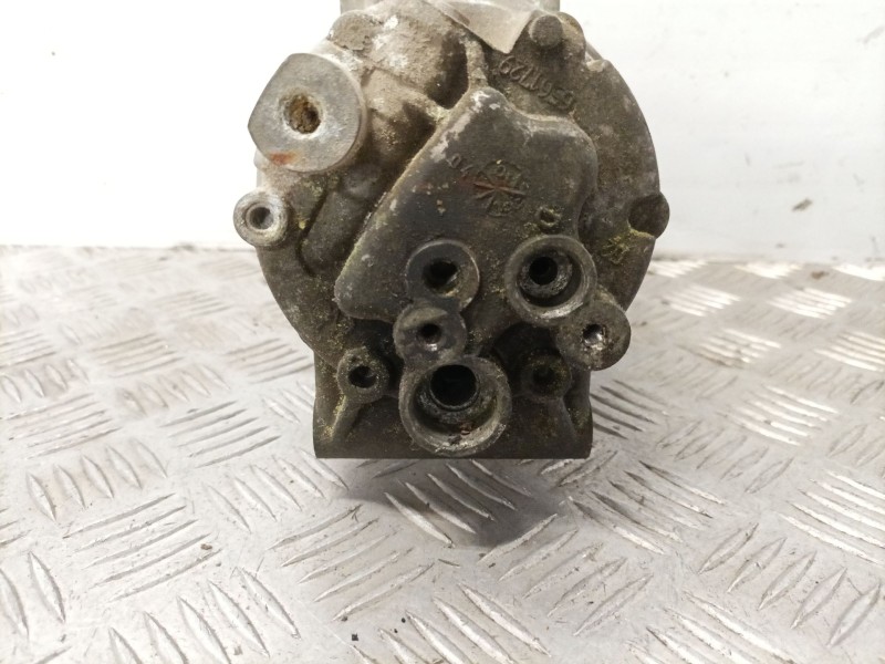 Recambio de compresor aire acondicionado para renault megane ii berlina 5p dynamique referencia OEM IAM 8200316164  