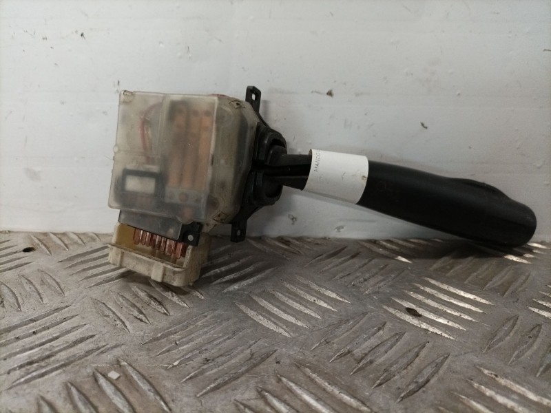 Recambio de mando luces para toyota picnic (m10) 2.2 turbodiesel referencia OEM IAM   