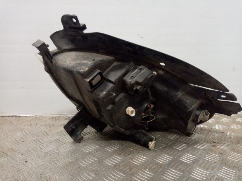 Recambio de faro derecho para citroen xsara picasso 1.6 16v hdi referencia OEM IAM   