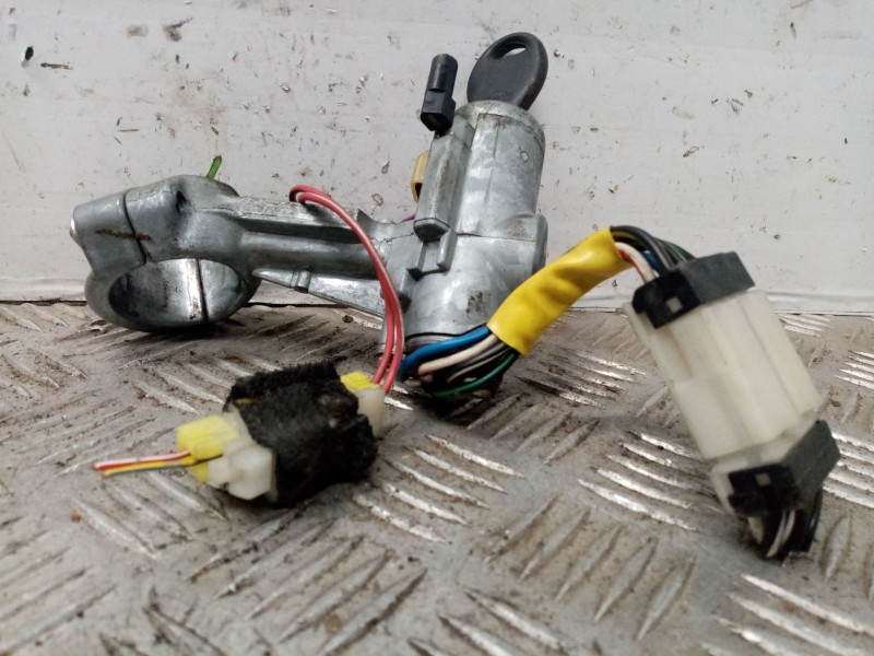 Recambio de conmutador de arranque para nissan sunny berlina (n14) 2.0 diesel referencia OEM IAM   