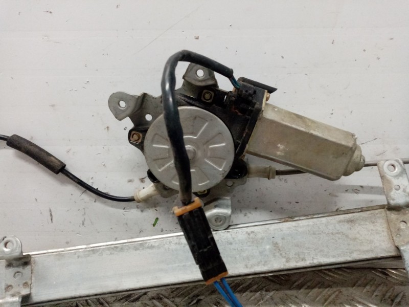 Recambio de elevalunas delantero derecho para nissan sunny berlina (n14) 2.0 diesel referencia OEM IAM   