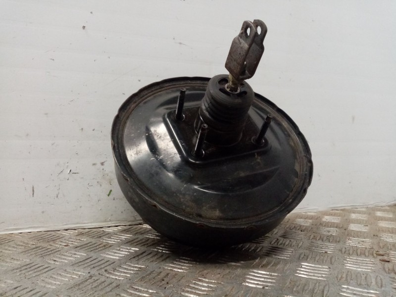 Recambio de servofreno para mazda premacy (cp) 2.0 turbodiesel cat referencia OEM IAM 86409908  