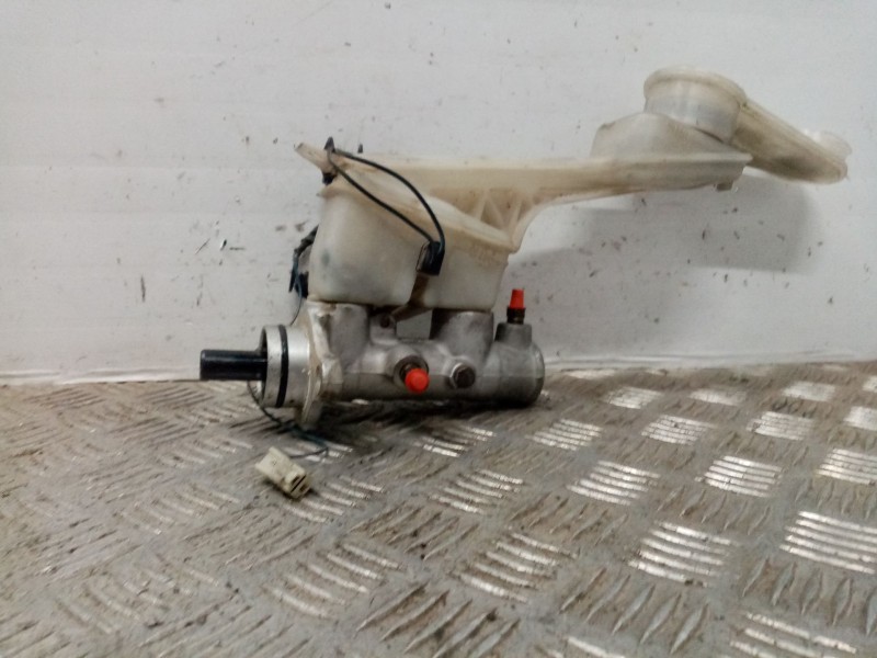 Recambio de bomba freno para mazda premacy (cp) 2.0 turbodiesel cat referencia OEM IAM   