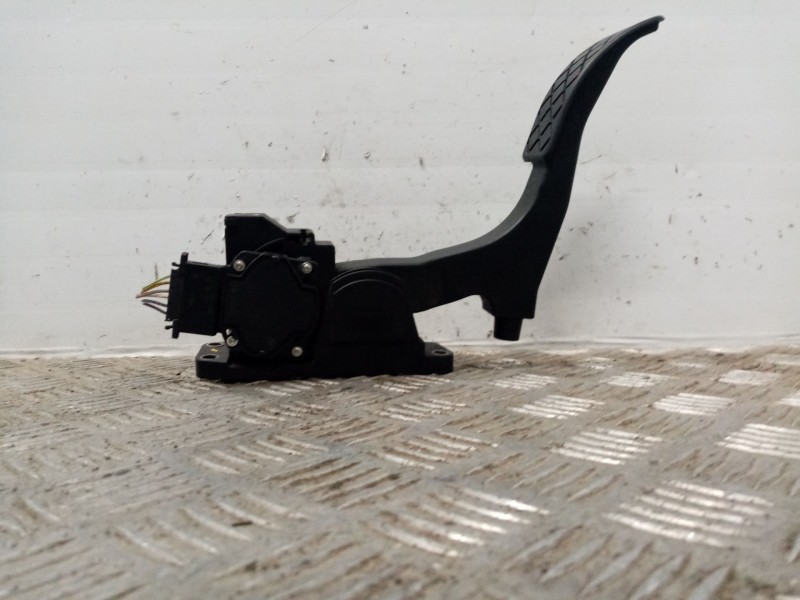 Recambio de potenciometro pedal para seat ibiza (6l1) 1.9 tdi referencia OEM IAM 0281002378 683403542YB3 6Q1721503DDS