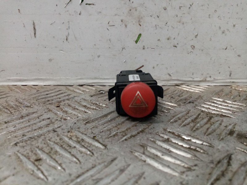 Recambio de warning para seat ibiza (6l1) 1.9 tdi referencia OEM IAM 6L953235A  