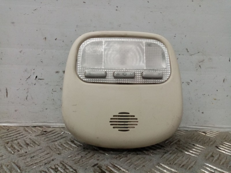 Recambio de luz interior para citroen c4 berlina vtr plus referencia OEM IAM 9680713880  
