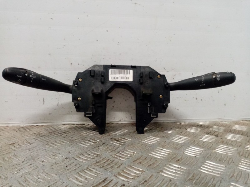 Recambio de com2000 para citroen c4 berlina vtr plus referencia OEM IAM 96627927XT  