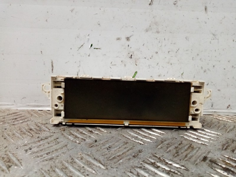 Recambio de pantalla multifuncion para citroen c4 berlina vtr plus referencia OEM IAM 965788288003  