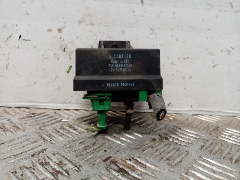 Recambio de caja precalentamiento para citroen c8 2.0 hdi fap cat referencia OEM IAM 9639912580  