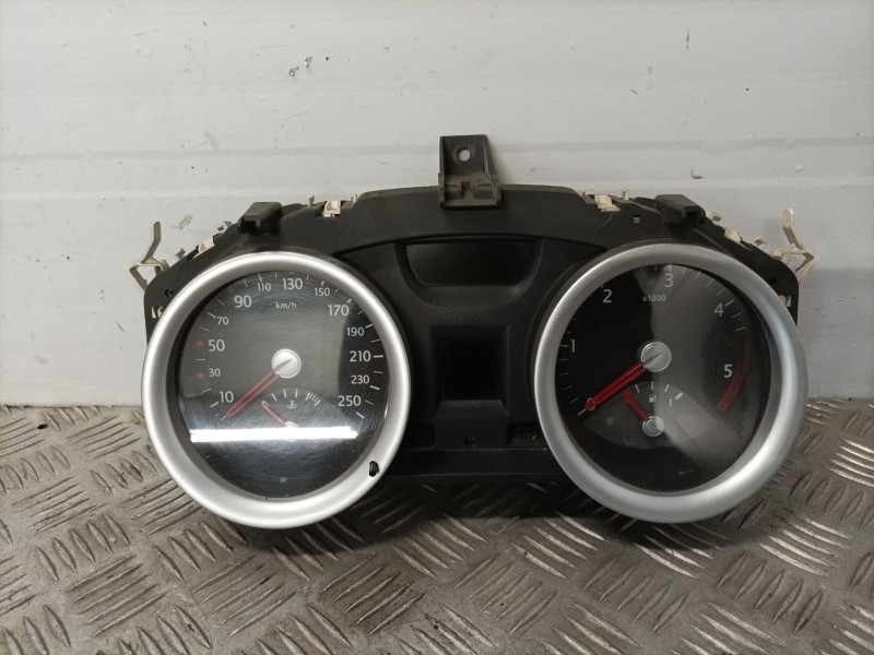 Recambio de cuadro instrumentos para renault megane ii coupe/cabrio referencia OEM IAM 8200398701   Recambio de cuadro instrumentos para renault megane ii coupe/cabrio referencia OEM IAM 8200398701