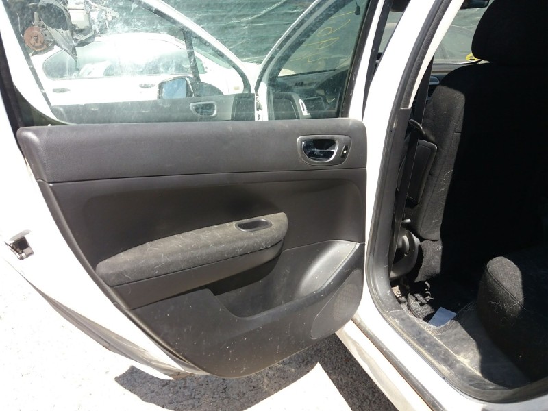 peugeot  del año  peugeot  del año