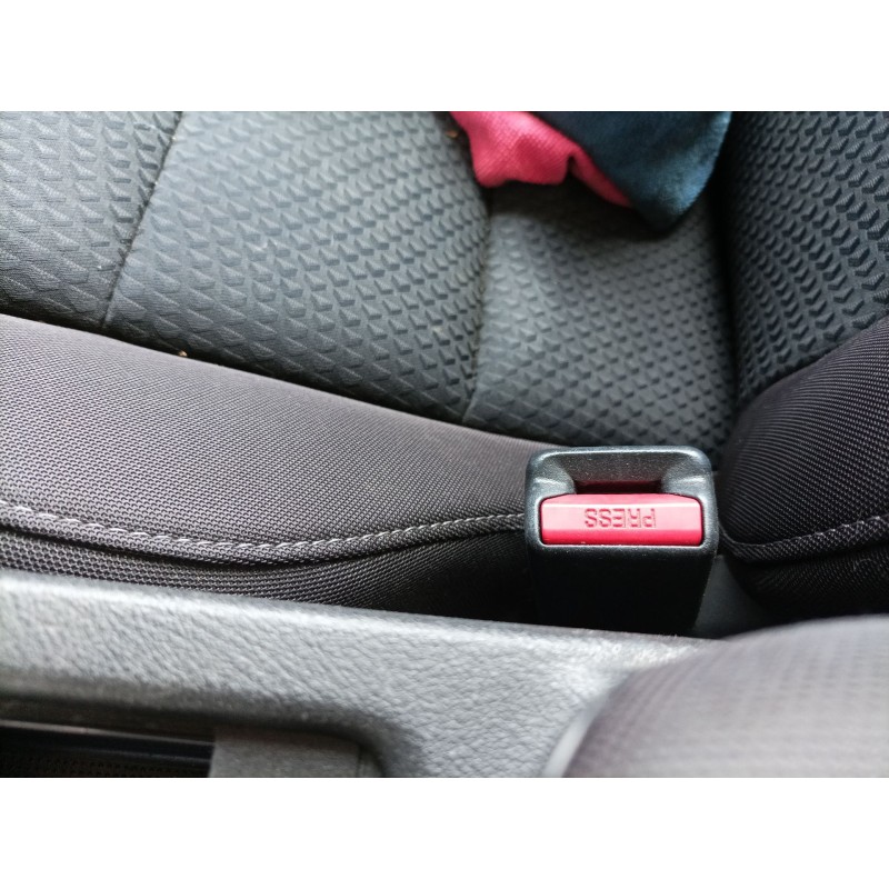 Recambio de pretensor airbag derecho para honda civic berlina (fn) 2.2 ctdi referencia OEM IAM   